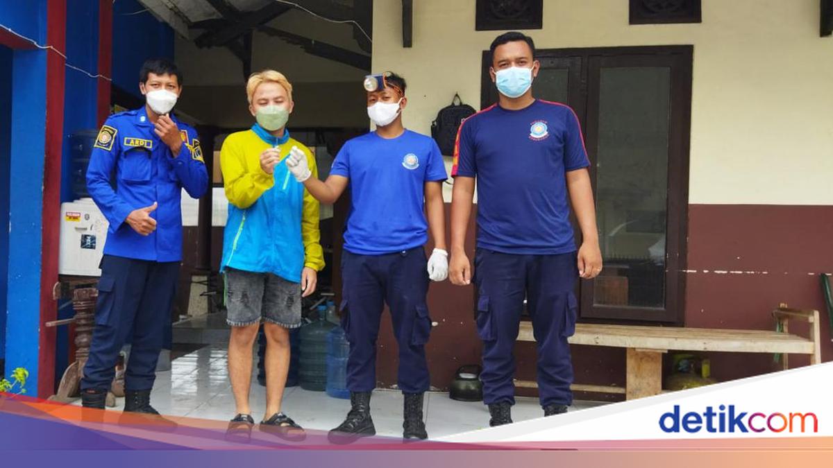 Indo Bokep kata pelan Malu Pria Blitar Minta rela Tindik di Kemaluan ke Damkar