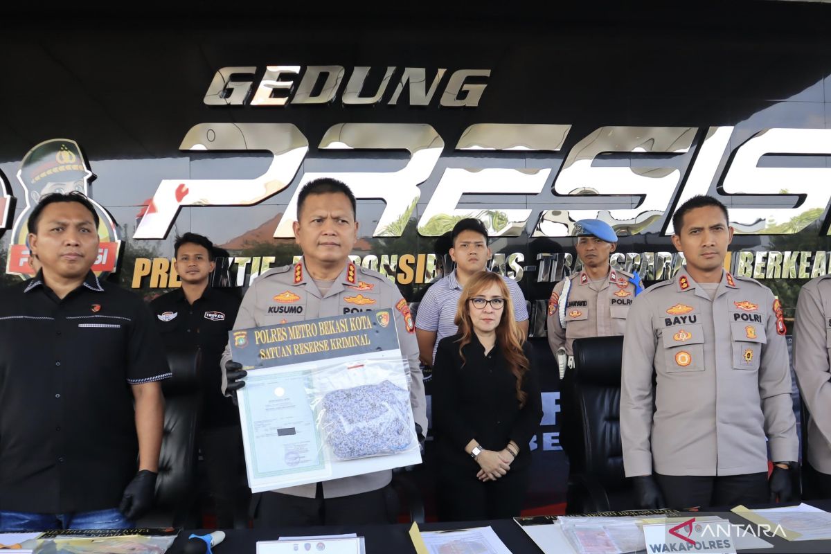 Indo Bokep Bapak bejat ini ruda paksa anak kandung